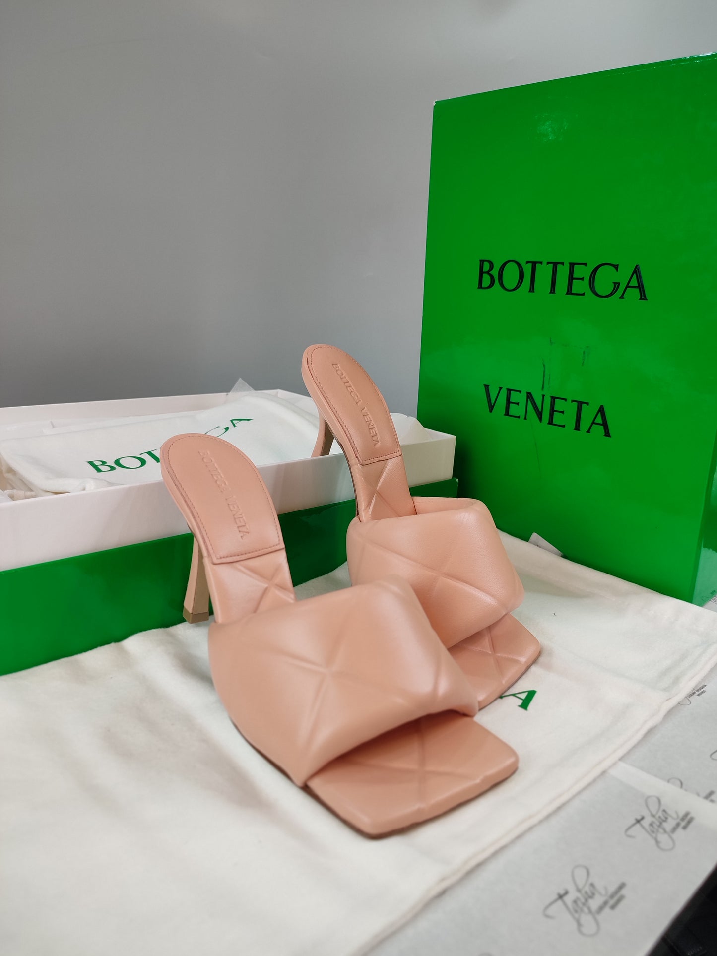 Bottega Veneta Peach Quilted Lido Slide Sandals