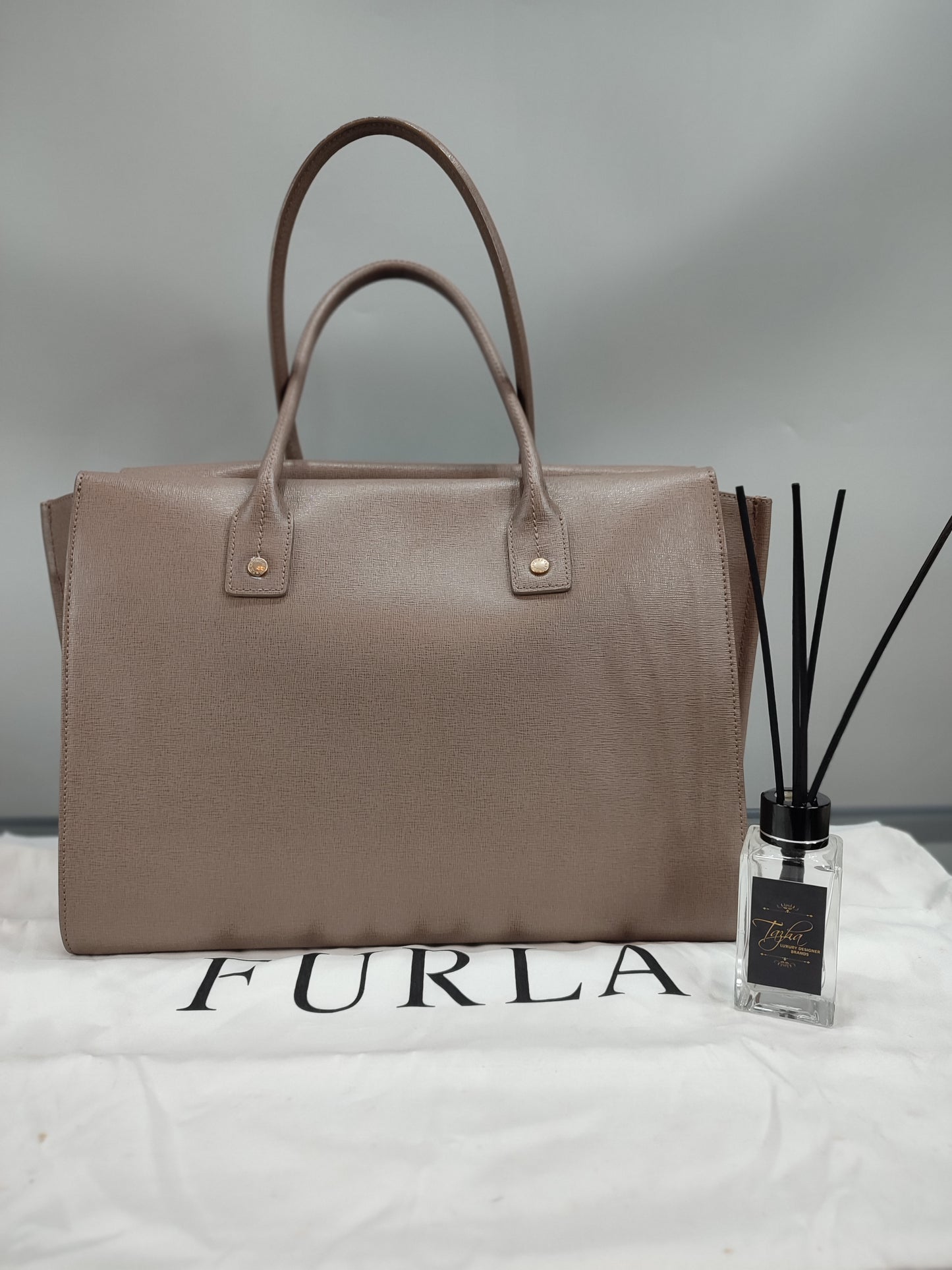 Furla Linda Hand Bag