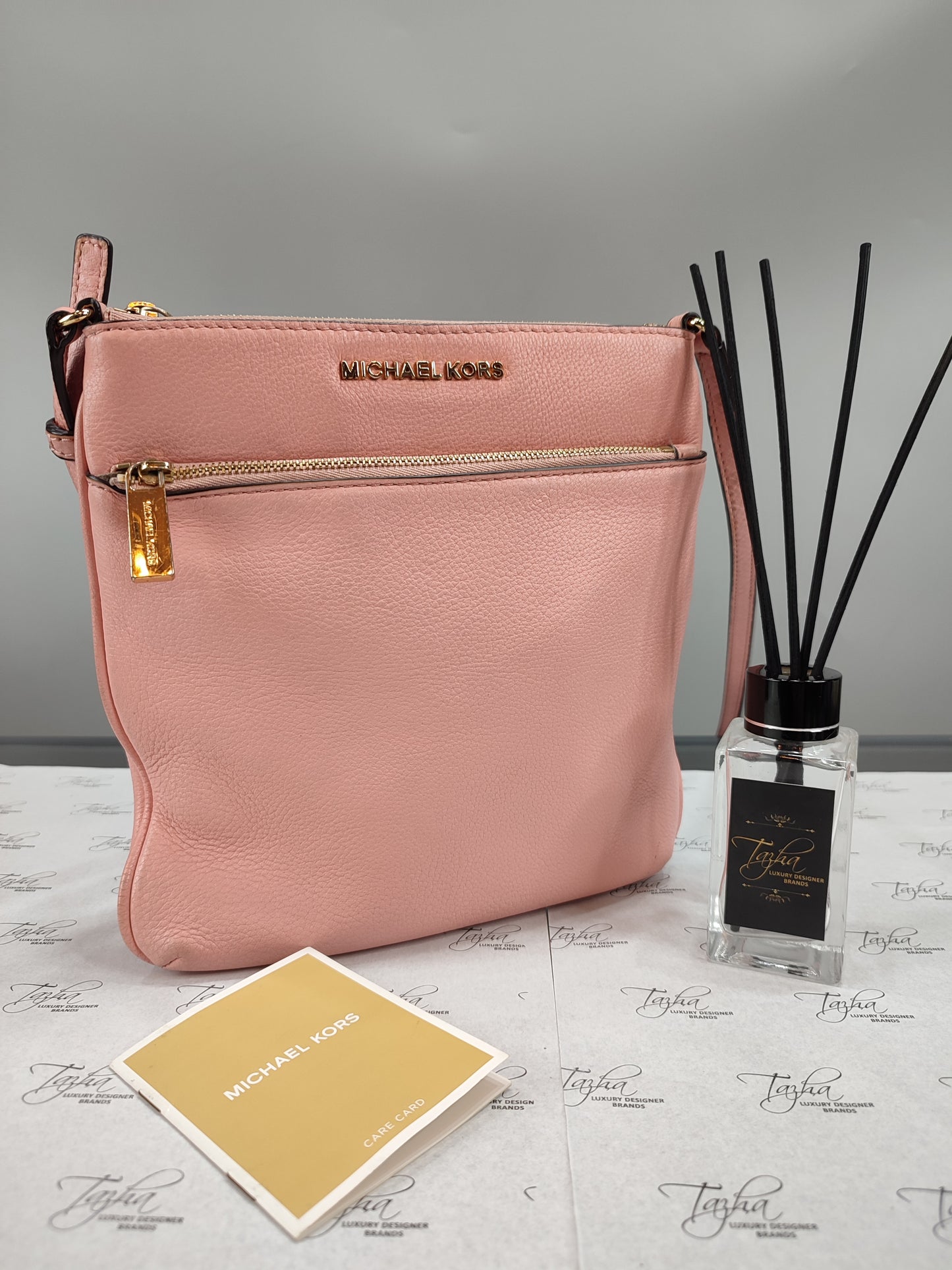 Michael Kors Riley Crossbody Bag